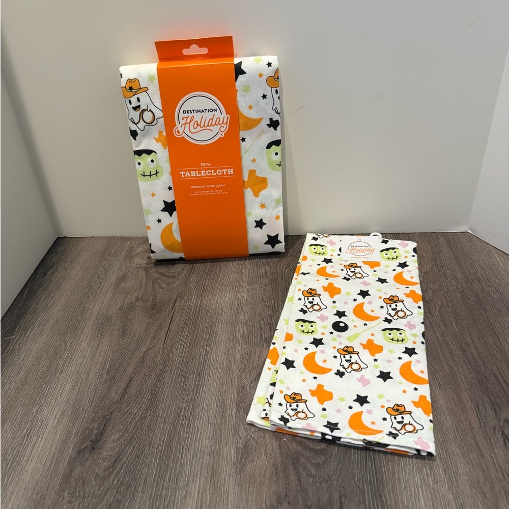 Cute HEB Texas Themed Halloween Tablecloth and Kitchen Towel- NWT